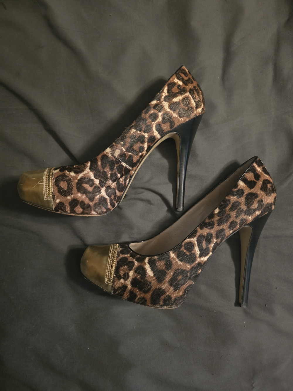 Michael KORS Leopard Print Platform High Heels with Gold Cap Toe Zipper Accent